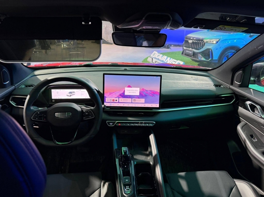 Geely Coolray 2026 (15)