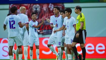 Thái Lan thắng Singapore 3-1, bỏ lỡ kỷ lục của Việt Nam