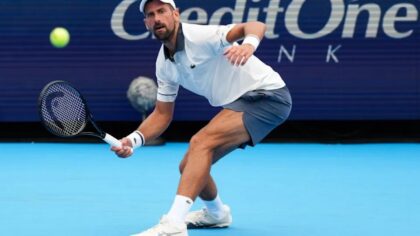Djokovic gây sốc, thua trận mở màn Cincinnati